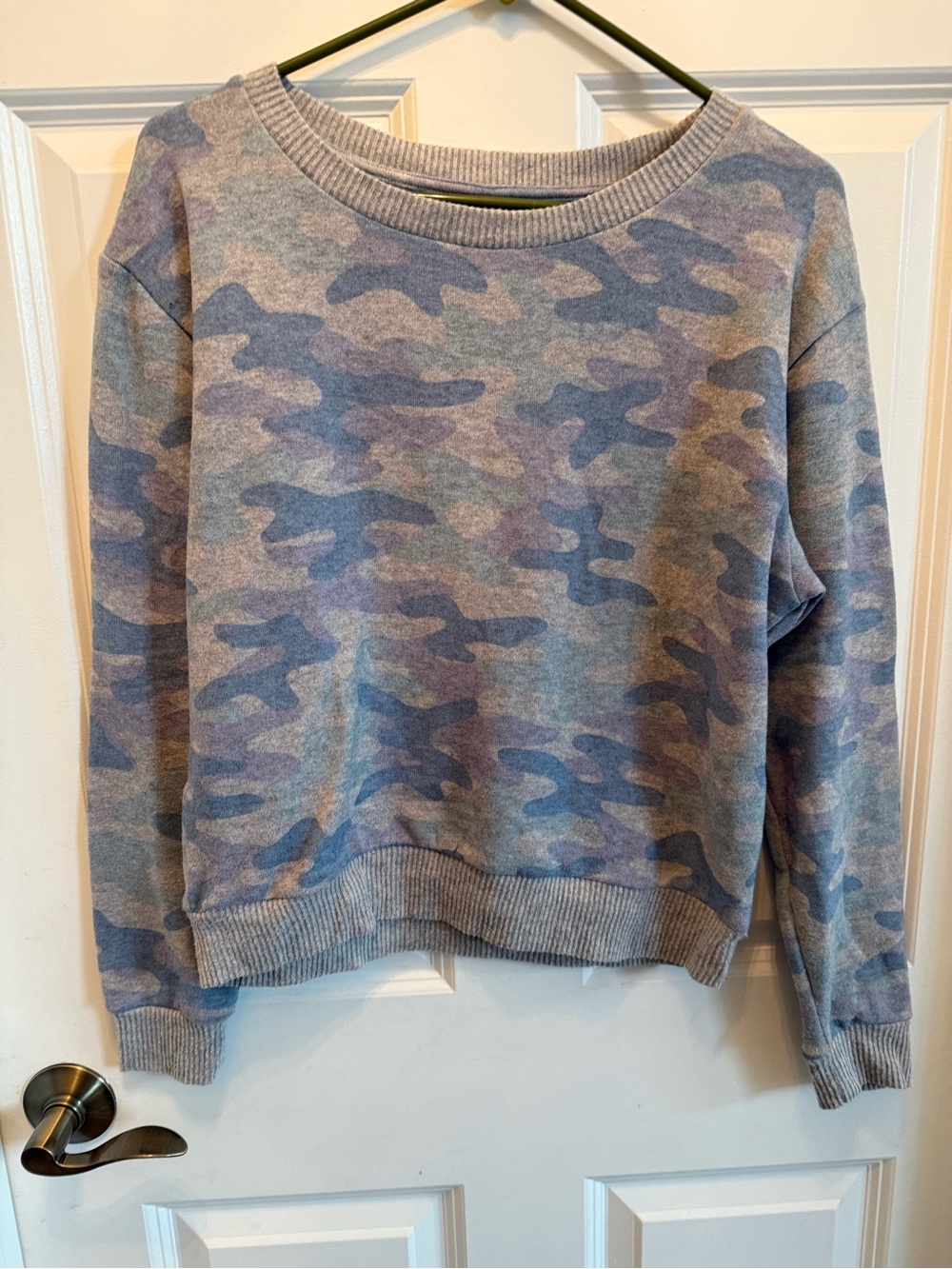 Women's Blue-Gray Camo Crewneck Pullover Sweater